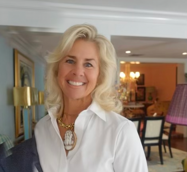 Meet the Team! Leslie Watson