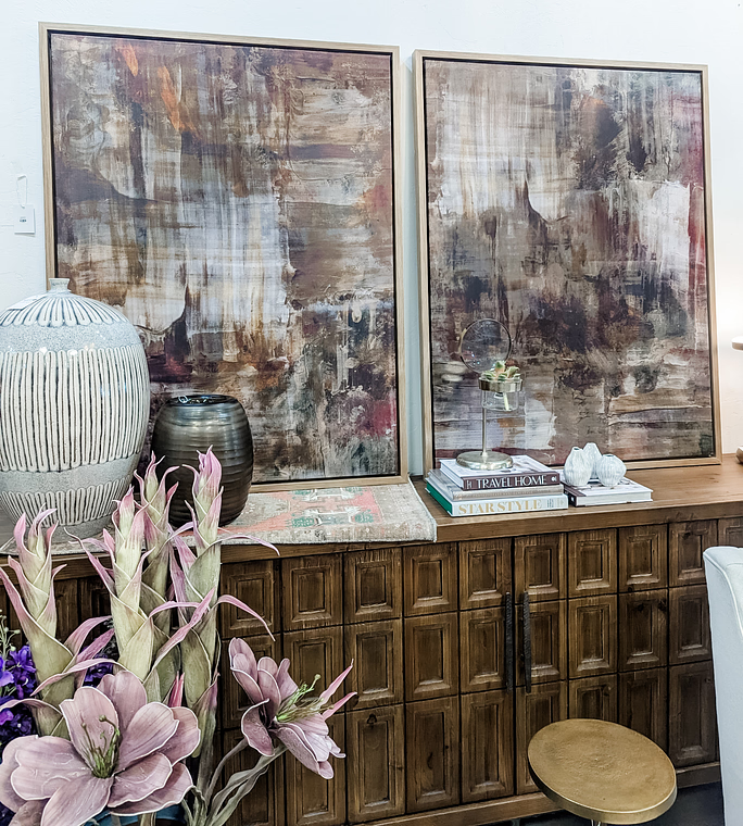 Mixing Modern and Traditional Styles in Oro Valley Homes: A Guide to Timeless Elegance